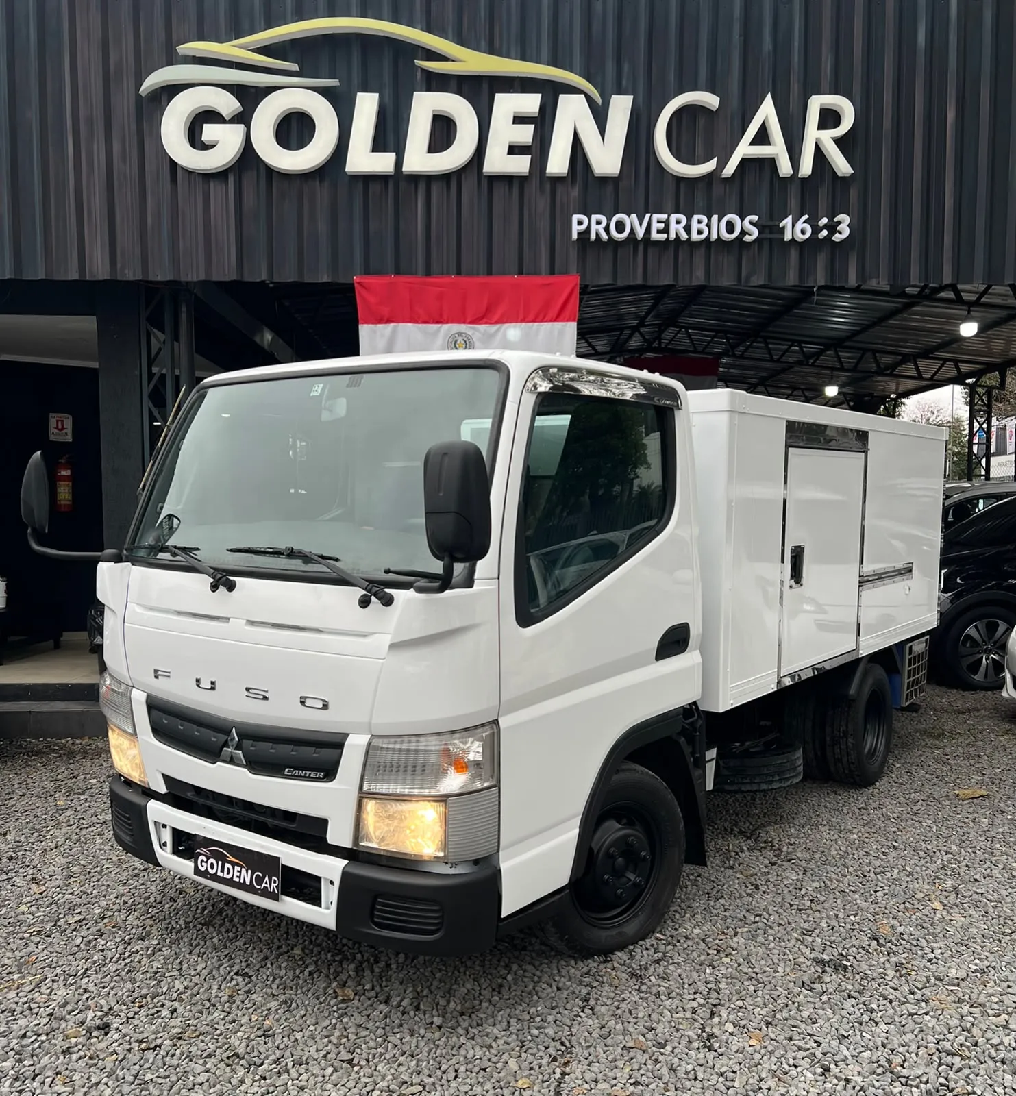 Mitsubishi Canter Fuso Dual